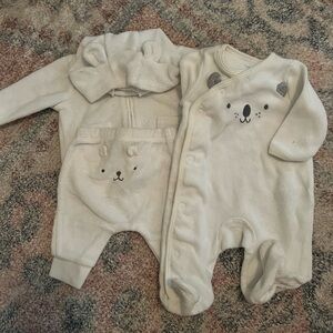 Carter's Cream Bear Print Kids Footie